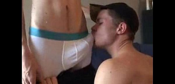  Apt.13 Horse-Hung BoyTop uses twink inside & out